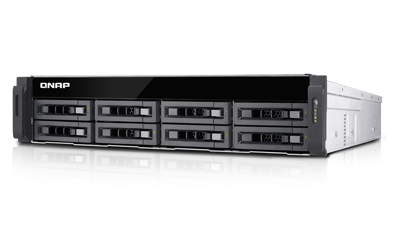 "TS-EC880U-E3-4GE-R2 + 8X ST3000VN0001" QNAP