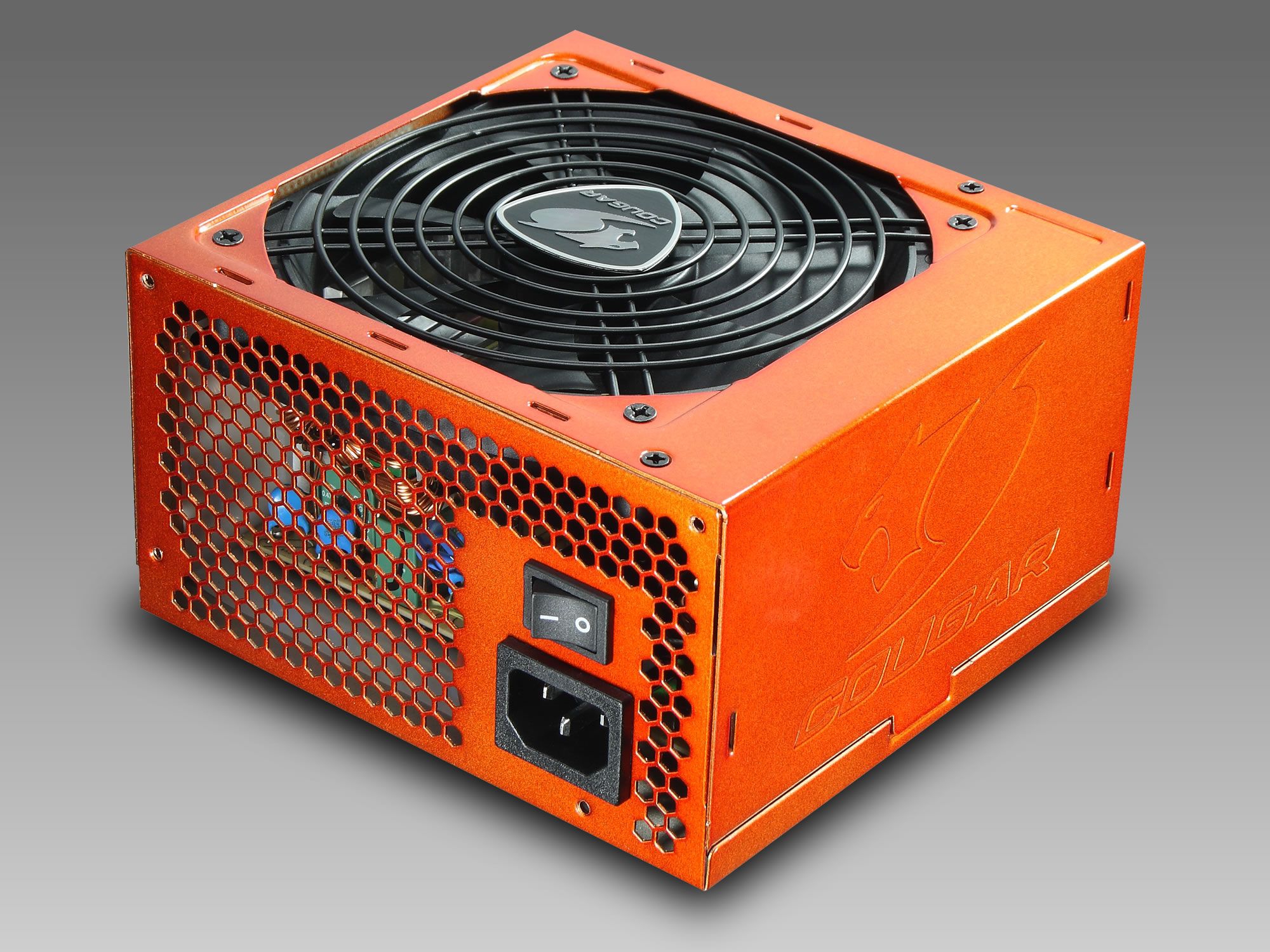 "COUGAR 700/R" COUGAR
